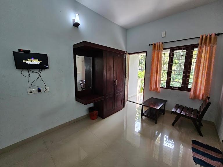Pknhomestay Kumily เทกคาดี ภายนอก รูปภาพ