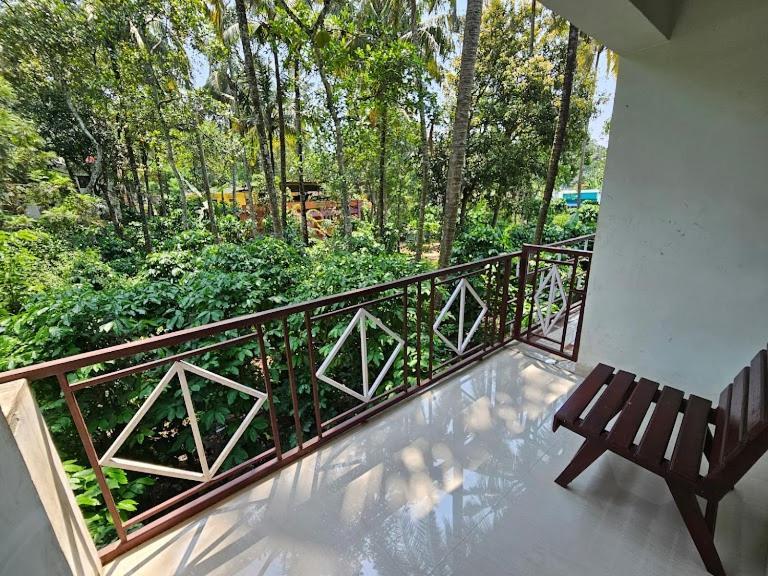 Pknhomestay Kumily เทกคาดี ภายนอก รูปภาพ
